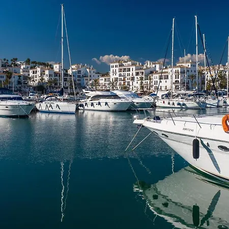 2173-superb With Amazing Seaview